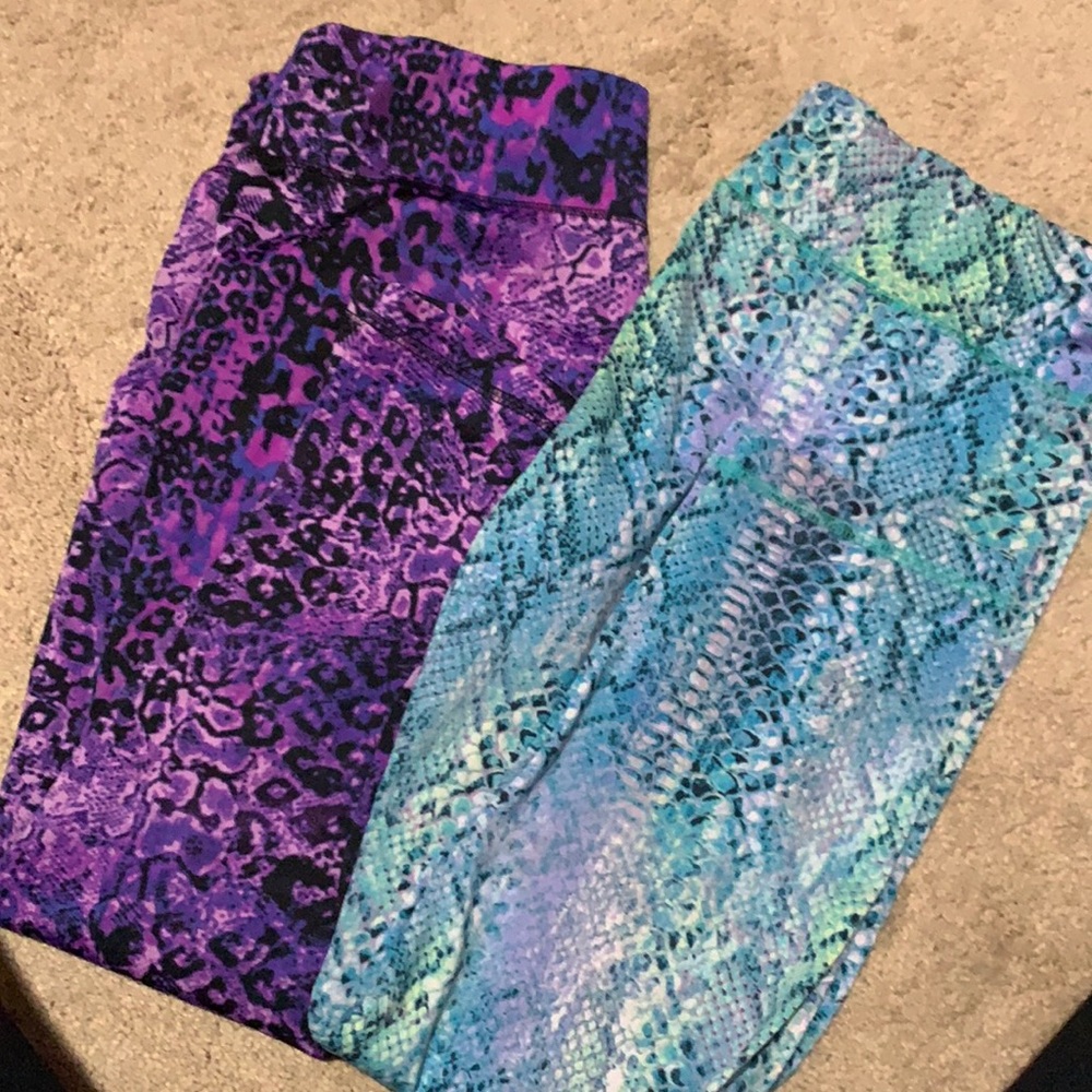 2 print leggings/Capri